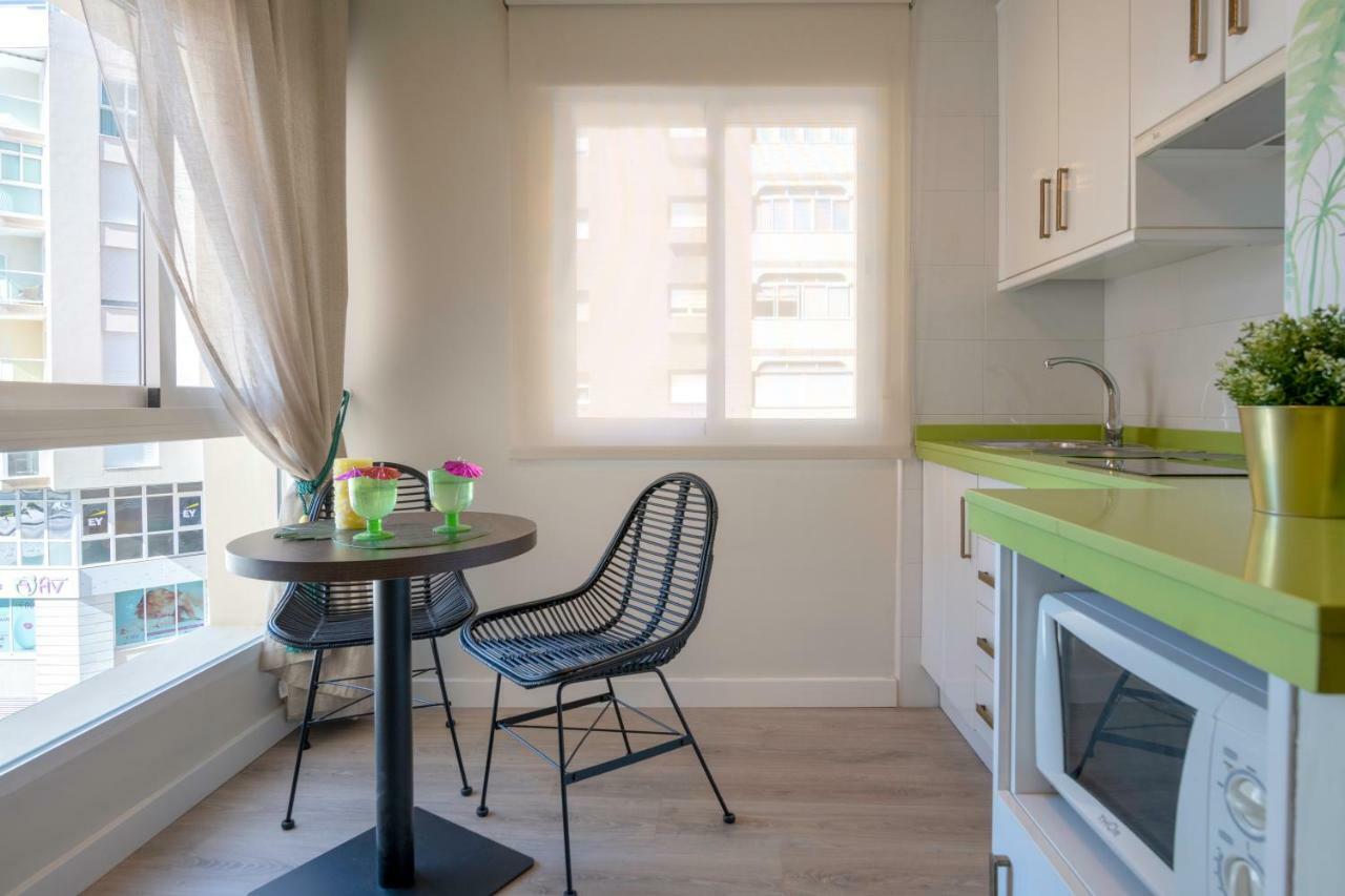 Malagueta Malibu Appartement Málaga Buitenkant foto