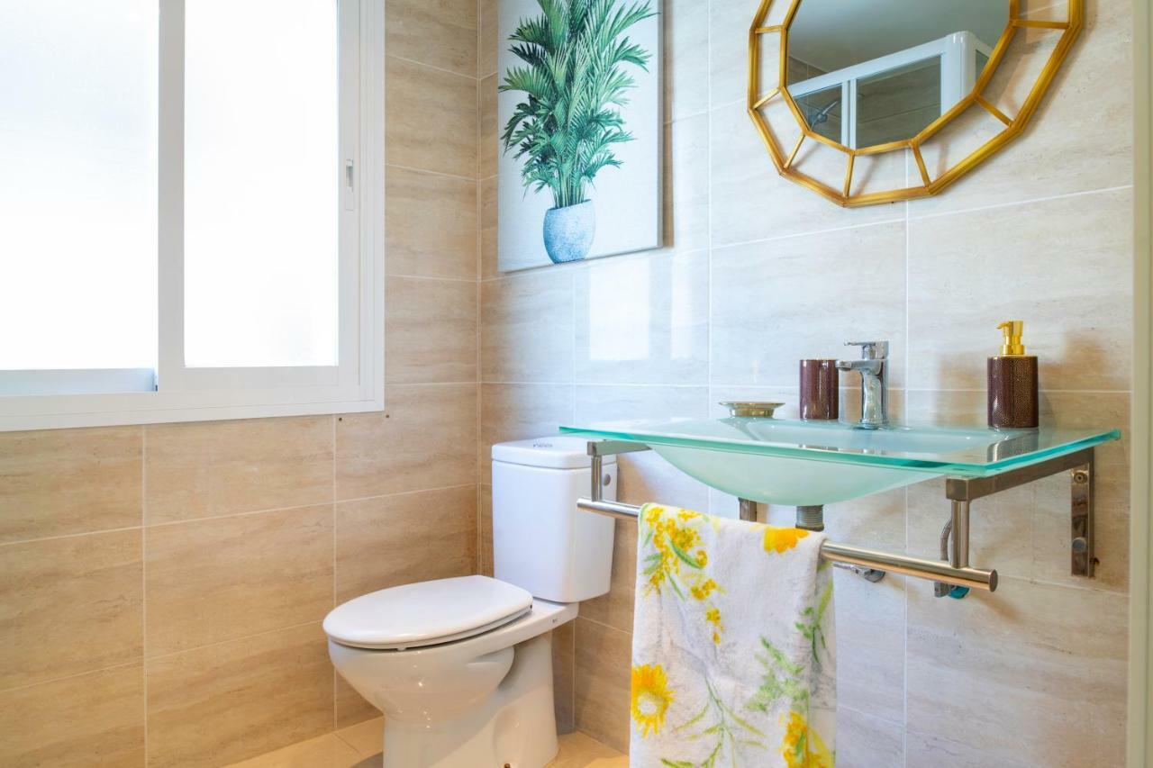 Malagueta Malibu Appartement Málaga Buitenkant foto